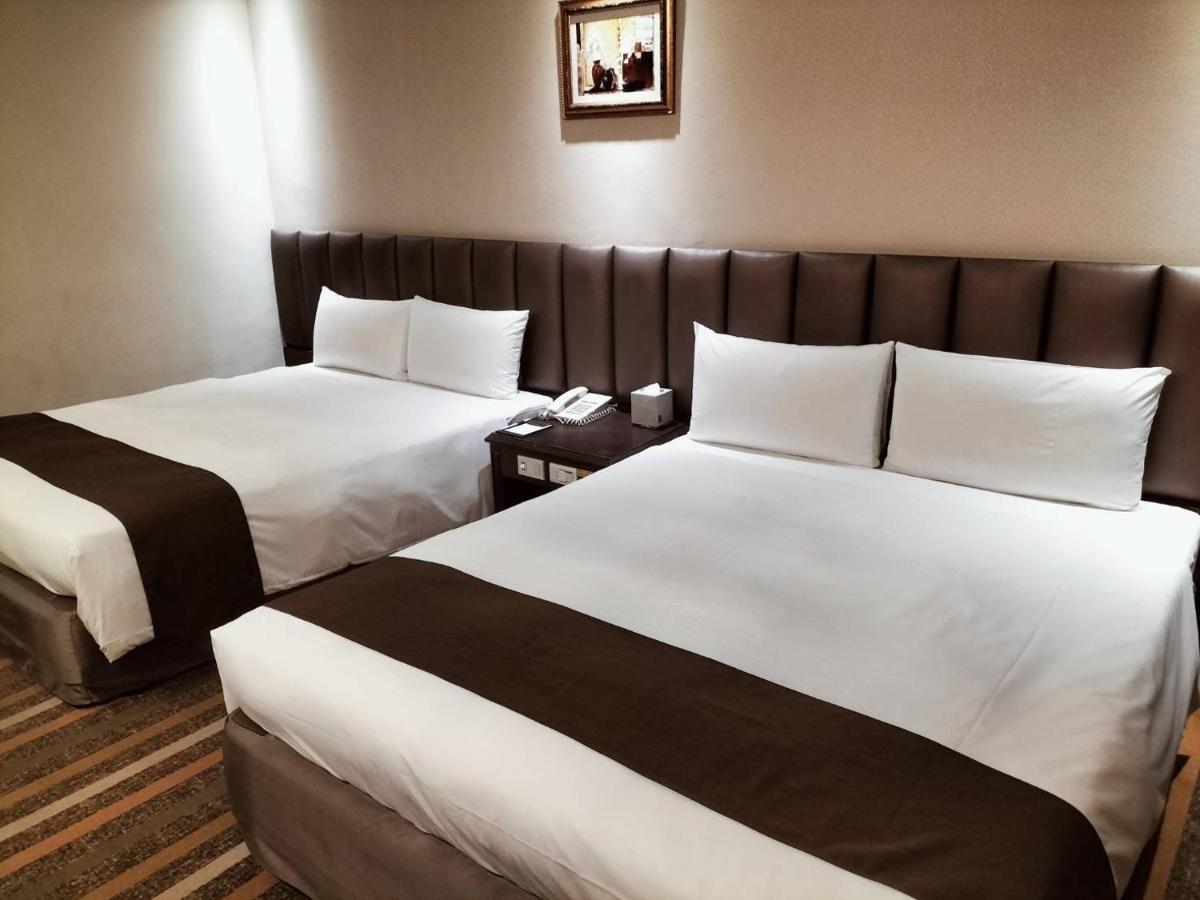 Urban Hotel33 Kaohsiung Bagian luar foto